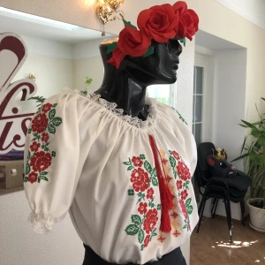 National moldavian blouse J 0392 - image 14