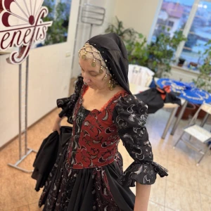 Costum în stil spaniol P 0476A - image 2