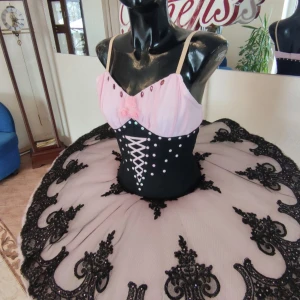 Ballet costume P 1324 - image 7