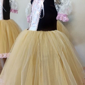 Costum pentru scena F 0056 - image 38