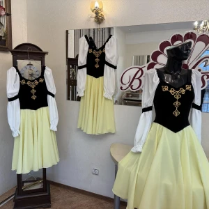 Stage costume F 0514 - image 4