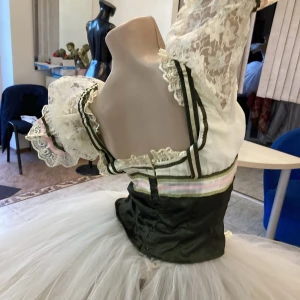 Giselle P 0512(2395) - image 10