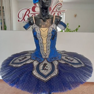 Stage ballet costume P 2409 - image 6