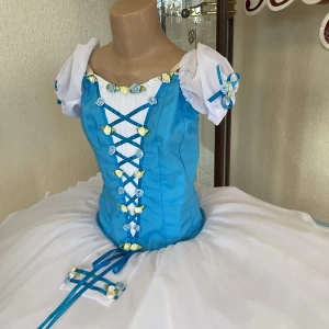 Stage ballet costume P 1408 - image 10