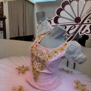 Costum pentru scena F 0024 - image 31