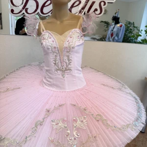 Stage costume F 0001 - image 113