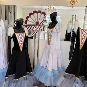 Stage costume F 0517A - image 8