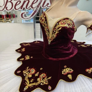 Soloist costume P 1302(2390) - image 2