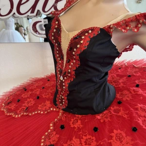 Costum de balet P 0352(1735) - image 4