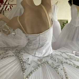 Masha, Clara P 0202(3027) - image 10