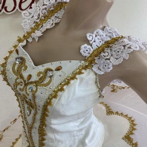 Costum pentru scena F 0045 - image 34