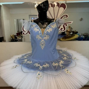 Stage costume F 0466 - image 10