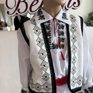 Молдавская национальная жилетка J 0106 - image 10