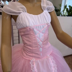 Dress F 0022 - image 44