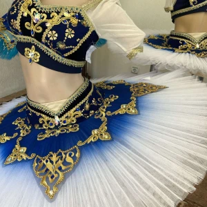 Stage costume P 1532 - image 46