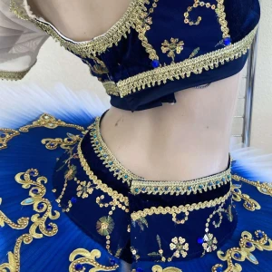 Stage costume P 1532 - image 47