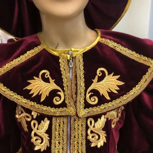 Servitor la curte R 0309A - image 19