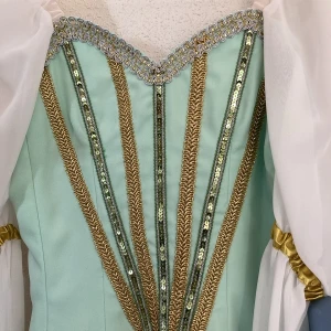 Costum de scena Julieta F 0350A - image 16