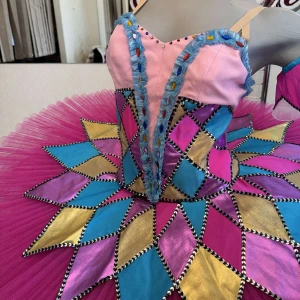 Colombina F 0032 - image 27