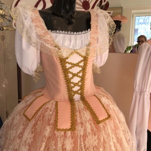 Costum de balet Păstorițe pas de trois păpuși franceze Marțipan Spărgătorul de nuci P 0262 - image 56