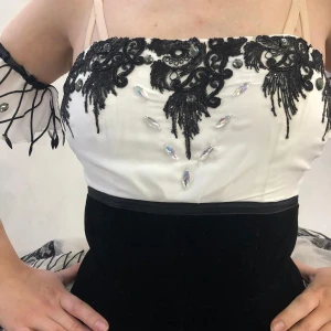 Ballet costume P 1312A - image 10