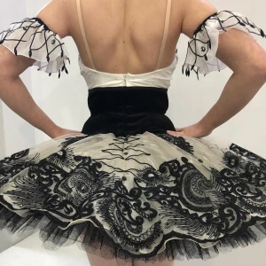 Ballet costume P 1312A - image 11