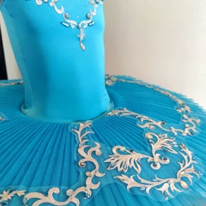 Young Ballerina with decor T 0005B - image 3