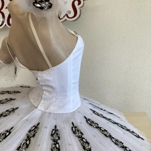 Stage costume F 0414 - image 11