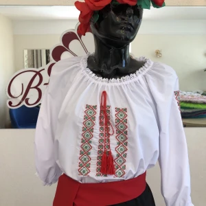 National moldavian blouse J 0394 - image 5