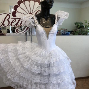 Stage ballet costume P 0326 - image 16