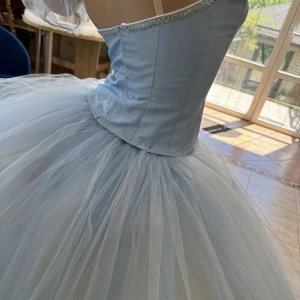 Ballet costume for the Corps de Ballet waltz F 0522 - image 8