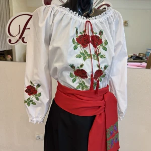 National moldavian blouse J 0348 - image 5