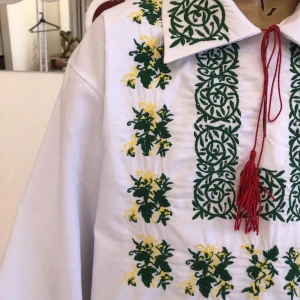 Молдавская национальная рубашка J 0382(6045) - image 3