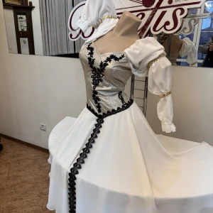 Stage costume F 0515 - image 2