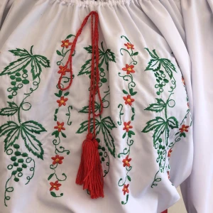 National moldavian blouse J 0393 - image 6