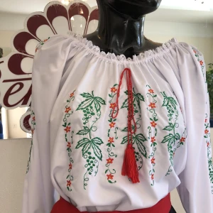 National moldavian blouse J 0393 - image 5