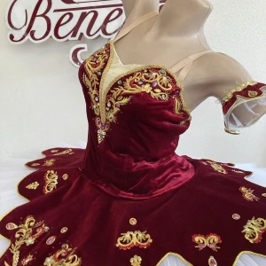 Costumul solistei P 1302(920) - image 2