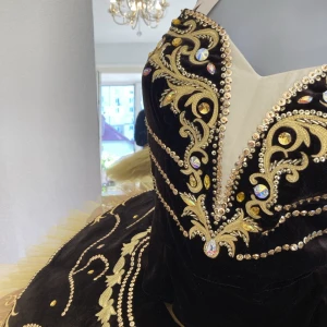 Costum pentru scena F 0067A - image 2