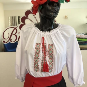 National moldavian blouse J 0394 - image 14