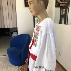 Молдавская национальная рубашка J 0389 - image 17