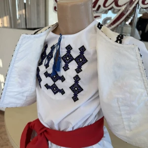 National moldavian shirt J 0232 - image 8