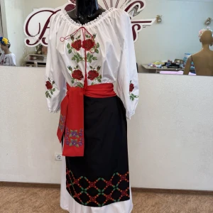 National moldavian blouse J 0348 - image 12