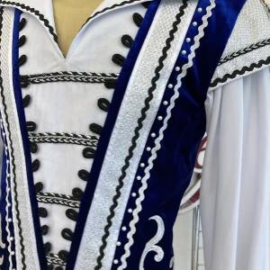 Soloist s costume P 1405 - image 2