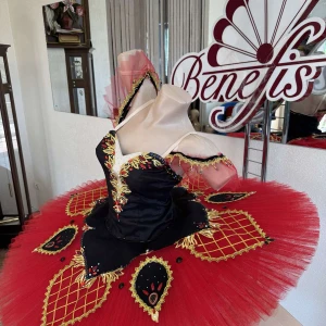 Stage costume P 1336 - image 24