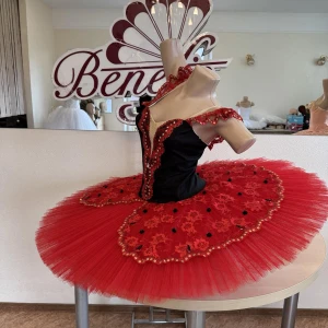 Costum de balet P 0352 - image 2