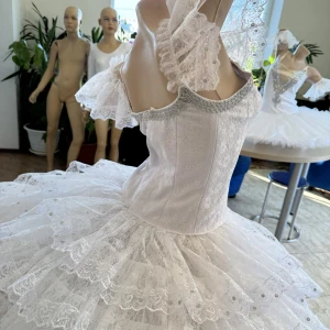 Stage ballet costume P 0326 - image 36