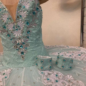 Costum de balet P0467 - image 5