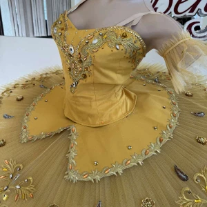 Costum pentru scena F 0088 - image 20