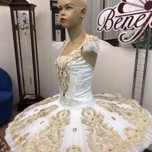 Ballet costume P 1339 - image 10