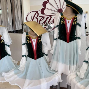 Stage costume F 0513A - image 3